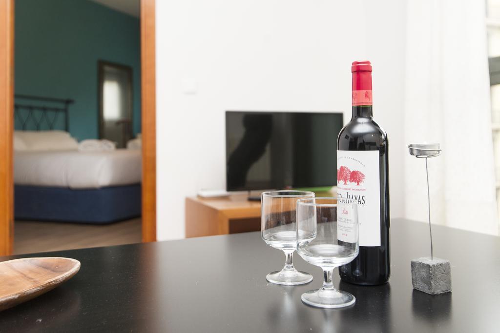 Apartment Bright Sagrada Familia Барселона Номер фото